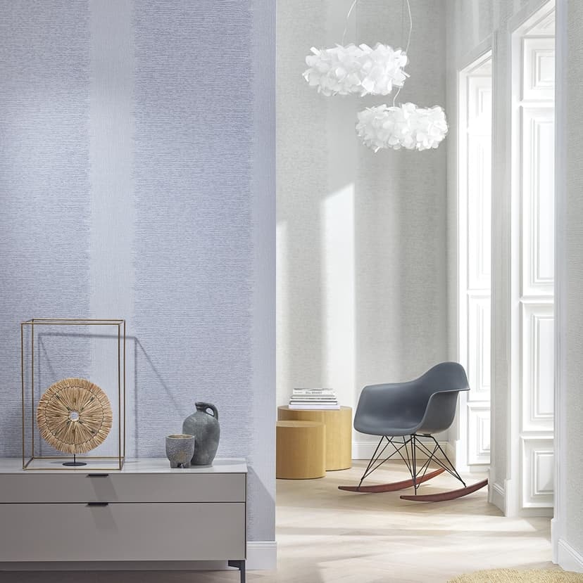 Tapeta z włókniny w paski i drobne linie, szara tekstura