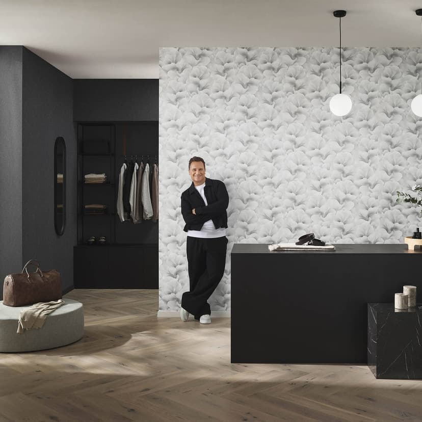 Guido Maria Kretschmer tapeta z motywem kwiatowym Floral Glow Fashion for Walls 5 jasnoszary