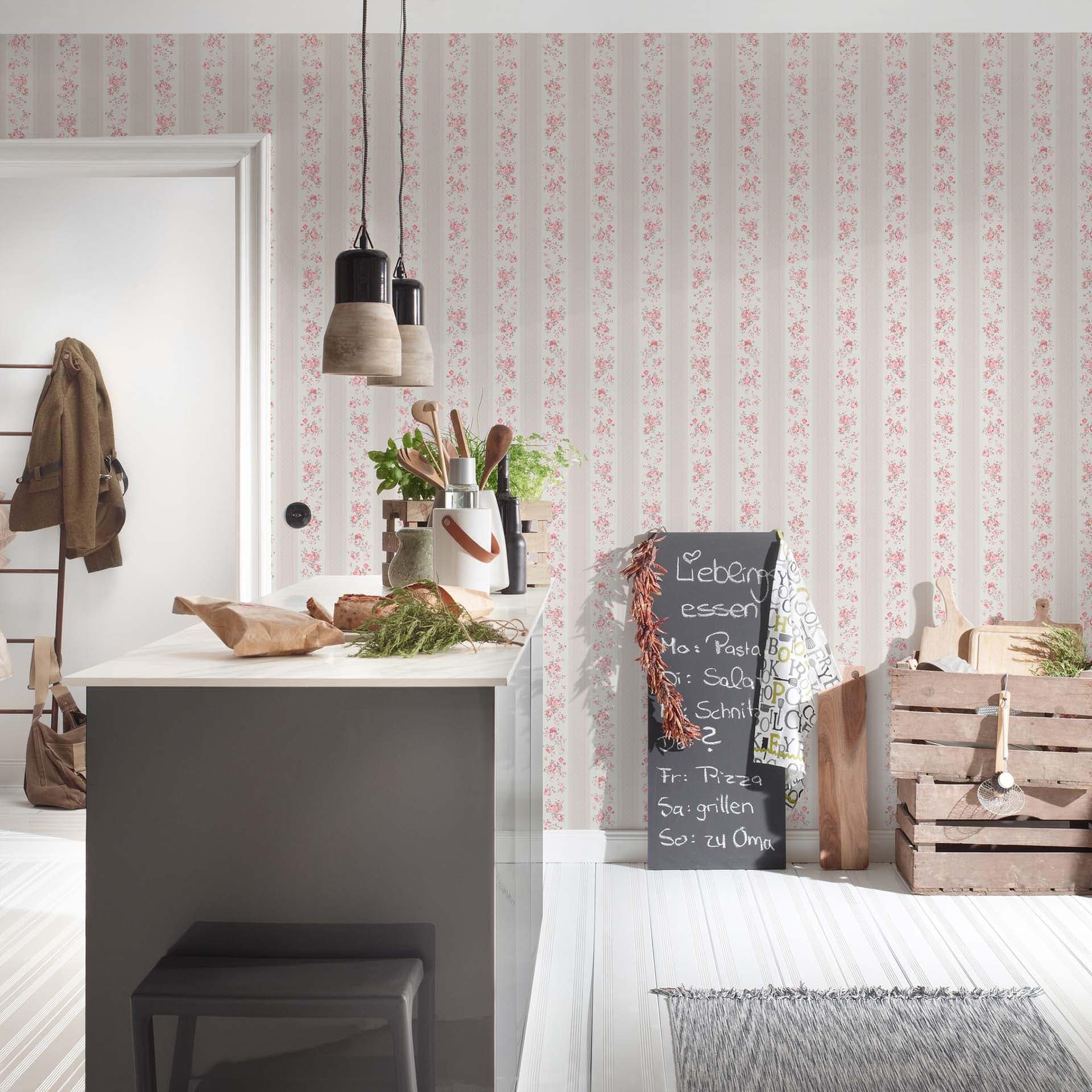 Floral beige white - włókninowa tapeta Country House A.S. Création - matowa i lekko teksturowana