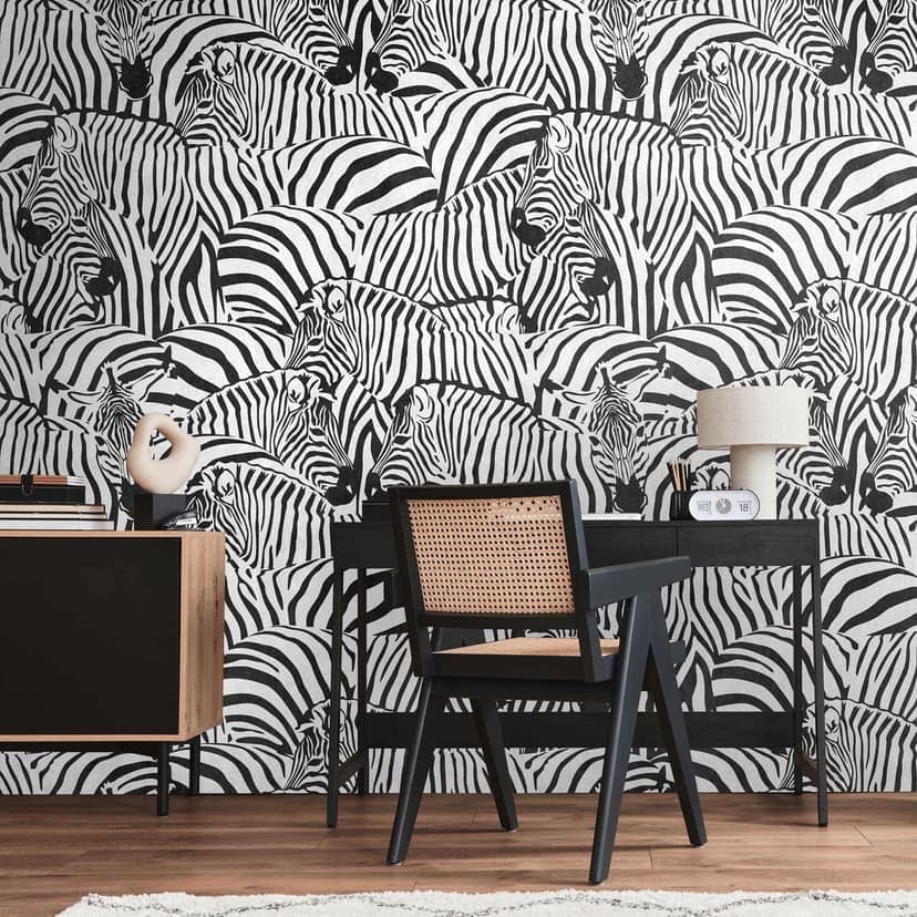 Tapeta Zebra czarna biała - włókninowa tapeta ze zwierzęcym wzorem do salonu i sypialni